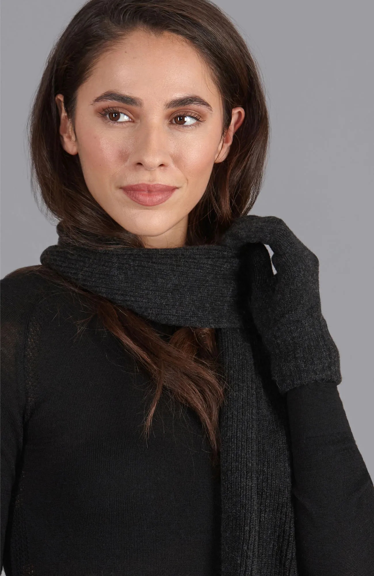 100% Cashmere Ribbed Scarf