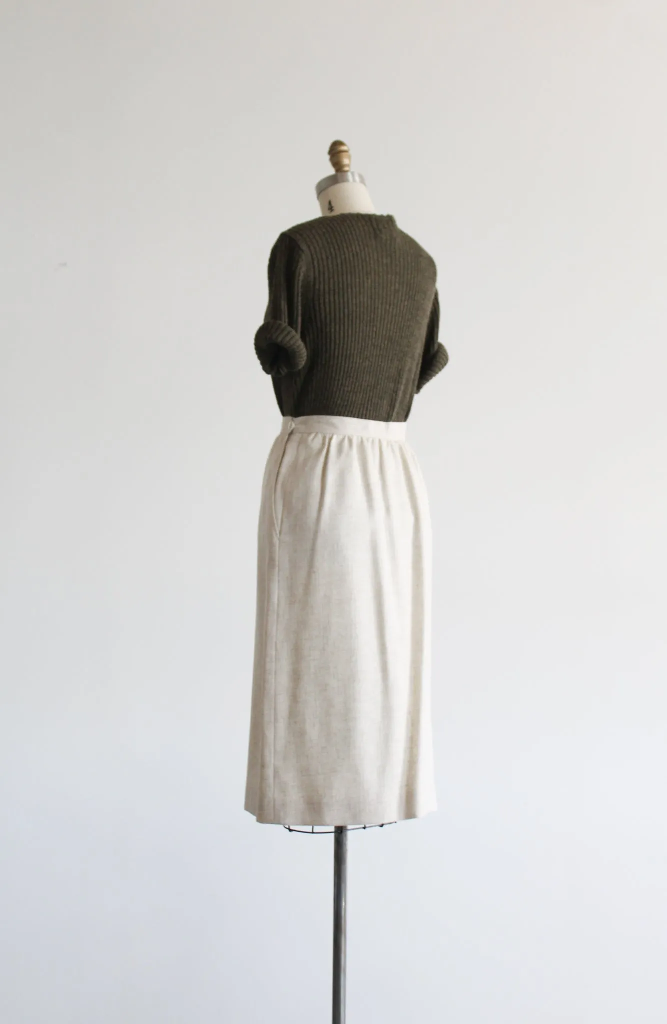 babysbreath linen midi skirt