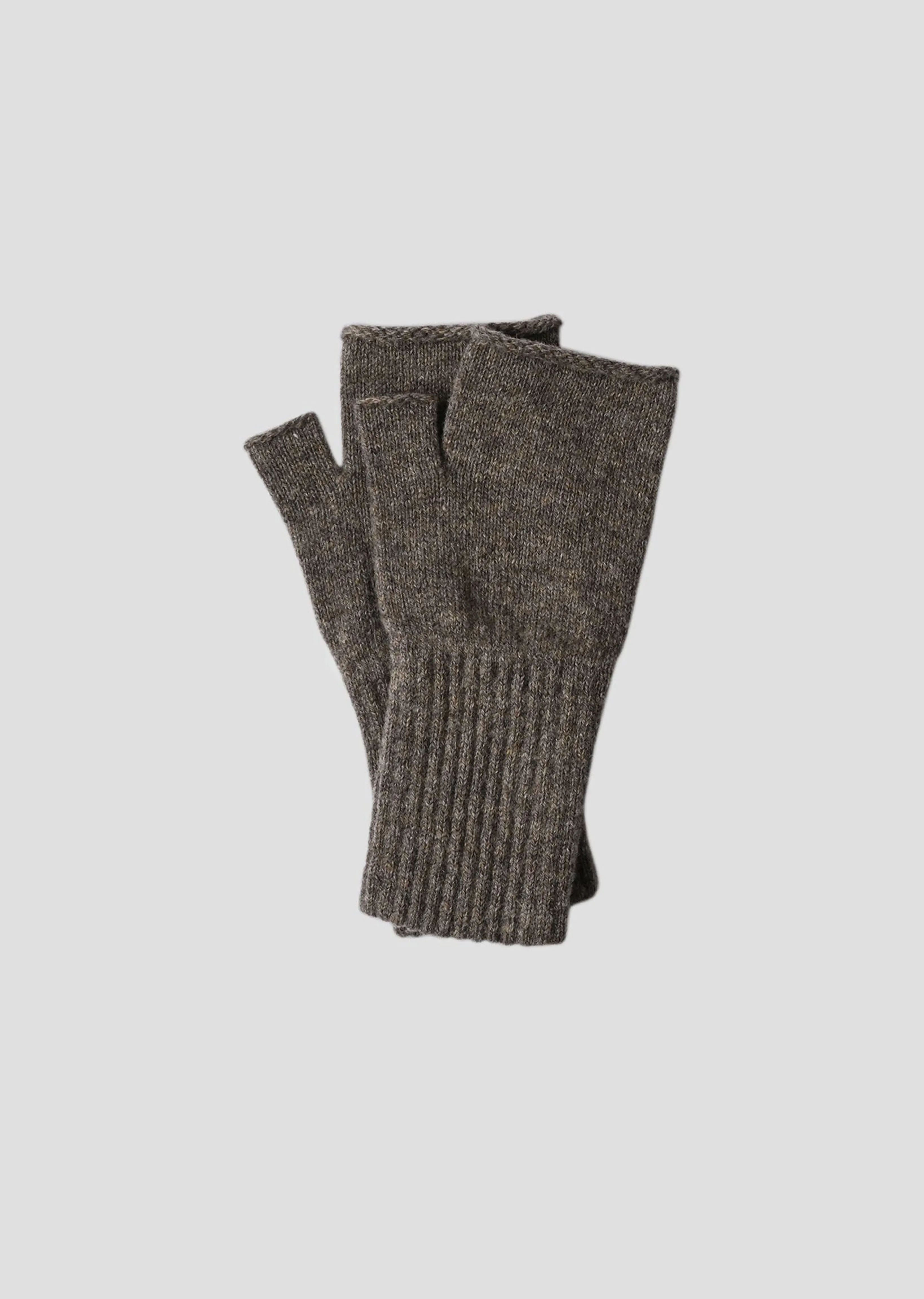 Felted Fingerless Gloves — Pebble