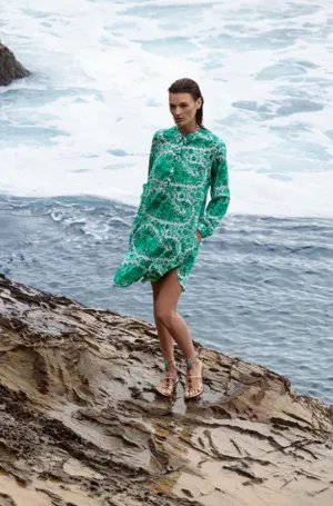 One Season Middy Gilli Dress in St Tropez Emerald