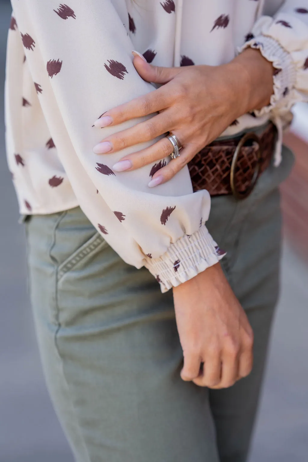 Sketched Cinched Trim Blouse