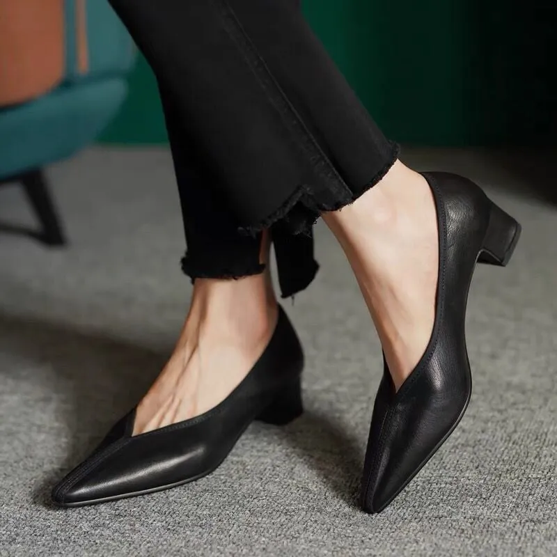 Soft Leather Slip On Flats in Beige/Black/Khaki