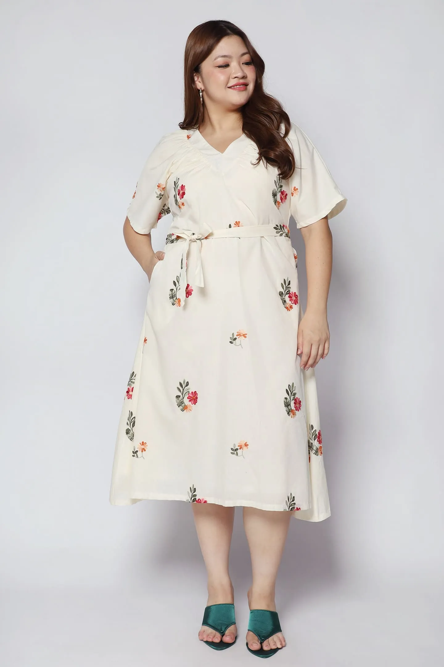 Whitney V Dress in Siena Embroidery