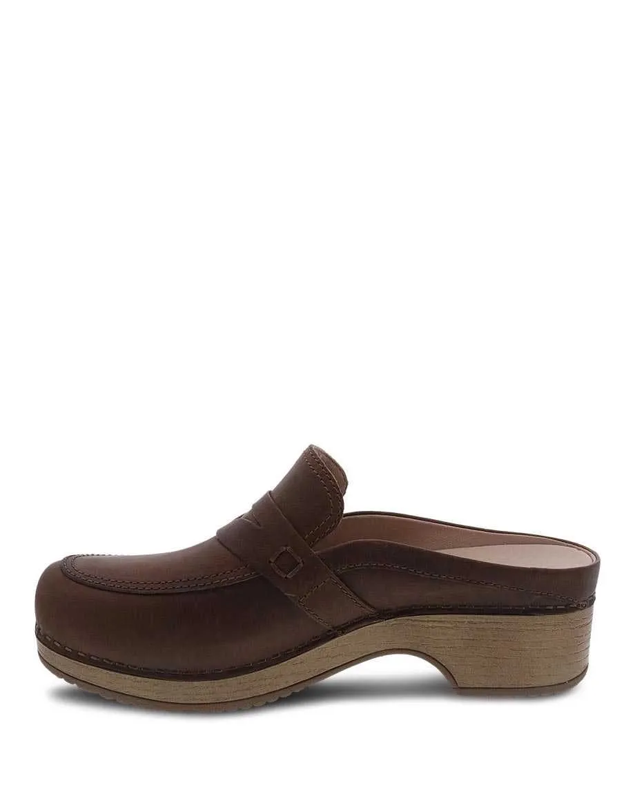 Women's Dansko Bel Color: Brown Oiled Pull Up