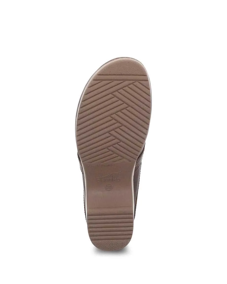 Women's Dansko Bel Color: Brown Oiled Pull Up